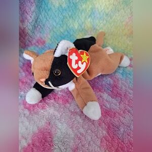 TY beanie baby CHIP The Calico Cat, Tag Error.